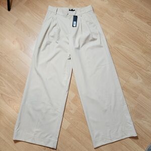 NWT Banana Republic Beige Wideleg Highrise Soft Faux Wool Pleated Pants Size 6